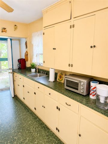 3106 Huisache St, Corpus Christi, TX 78408
