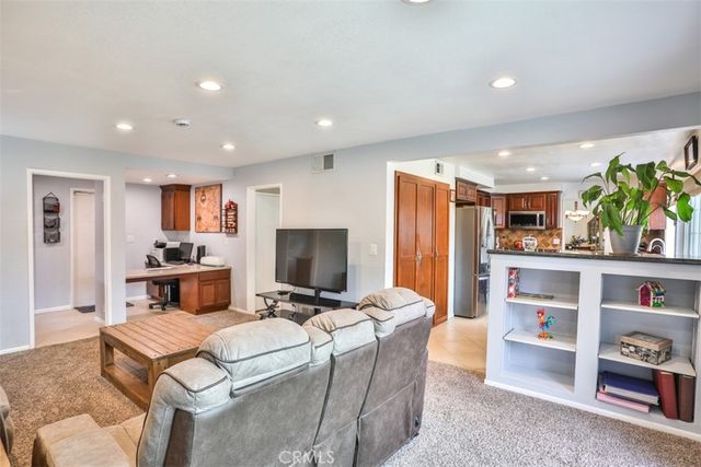 321 Blossom, Brea, CA 92821