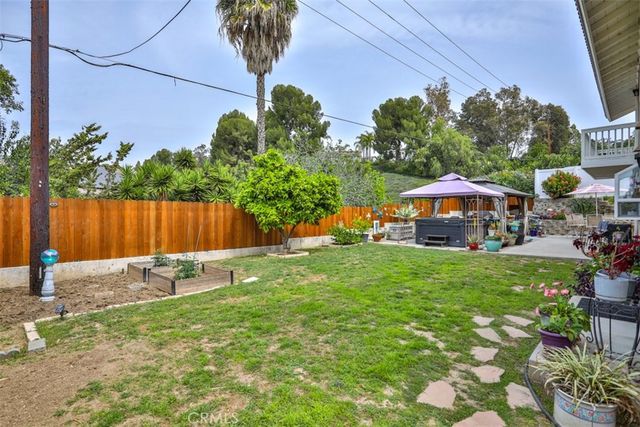 321 Blossom, Brea, CA 92821