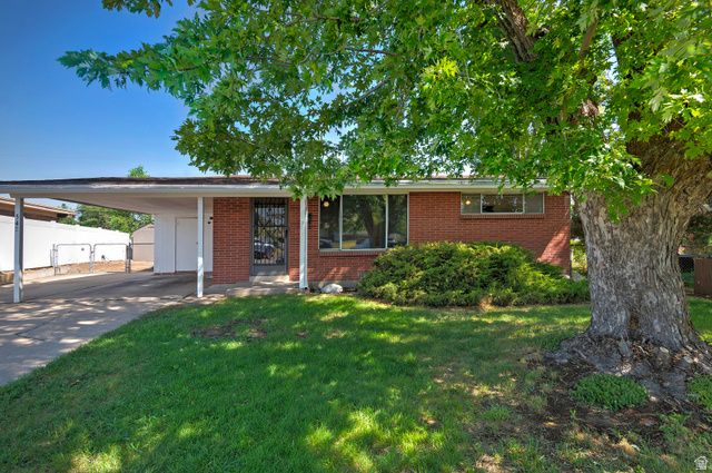 542 W 5225 S, Washington Terrace, UT 84405