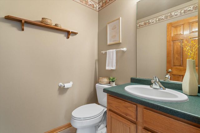 7720 Orchard Valley ROAD, West Bend, WI 53090