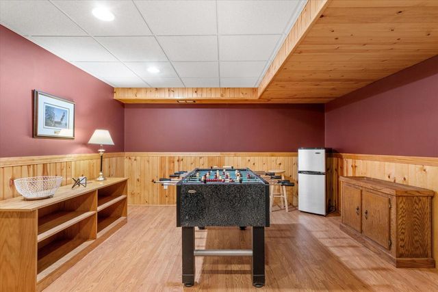 7720 Orchard Valley ROAD, West Bend, WI 53090