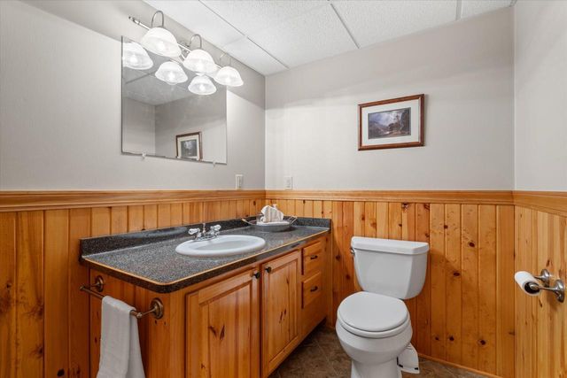7720 Orchard Valley ROAD, West Bend, WI 53090
