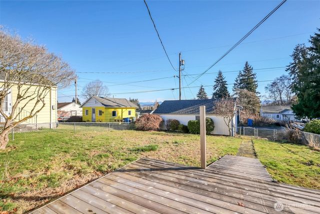 1717 Cedar Street, Everett, WA 98201