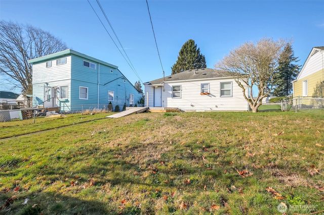 1717 Cedar Street, Everett, WA 98201