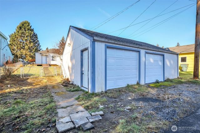 1717 Cedar Street, Everett, WA 98201