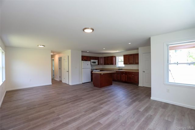 22 Apple Street, Kingston, NY 12401