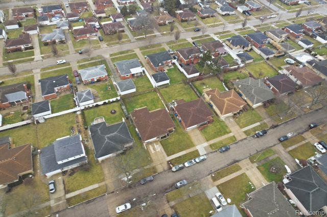 14135 Ivanhoe Drive, Warren, MI 48088