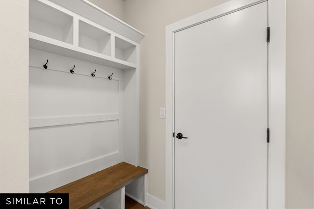 1405 NW Hillcrest Boulevard, Waukee, IA 50263