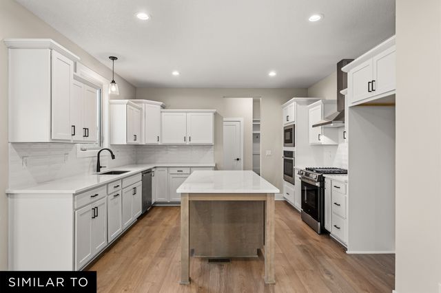 1405 NW Hillcrest Boulevard, Waukee, IA 50263