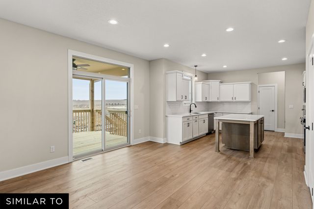 1405 NW Hillcrest Boulevard, Waukee, IA 50263