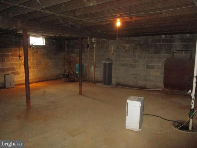 3017 FRENCHTOWN RD, Newark, DE 19702