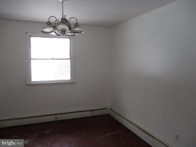 3017 FRENCHTOWN RD, Newark, DE 19702