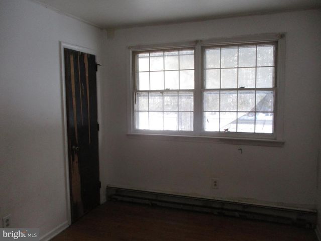 3017 FRENCHTOWN RD, Newark, DE 19702