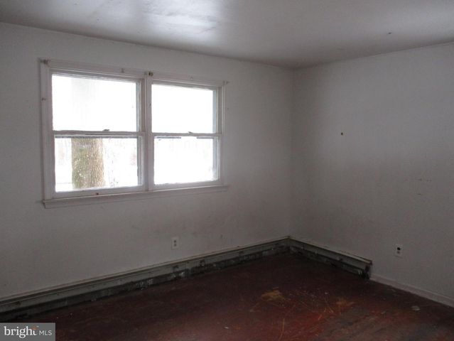 3017 FRENCHTOWN RD, Newark, DE 19702