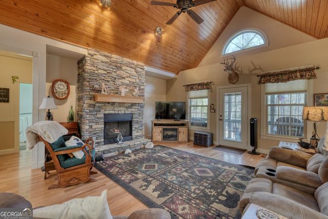 380 Patricks Drive, Blairsville, GA 30512