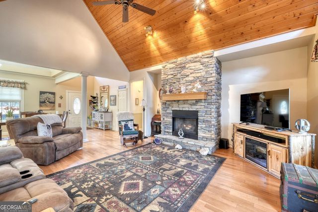 380 Patricks Drive, Blairsville, GA 30512
