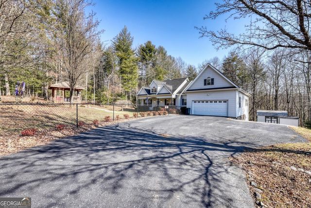 380 Patricks Drive, Blairsville, GA 30512