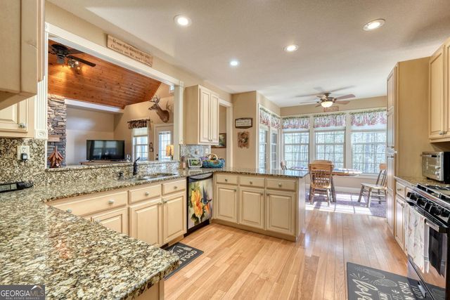 380 Patricks Drive, Blairsville, GA 30512