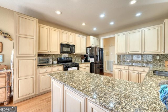 380 Patricks Drive, Blairsville, GA 30512