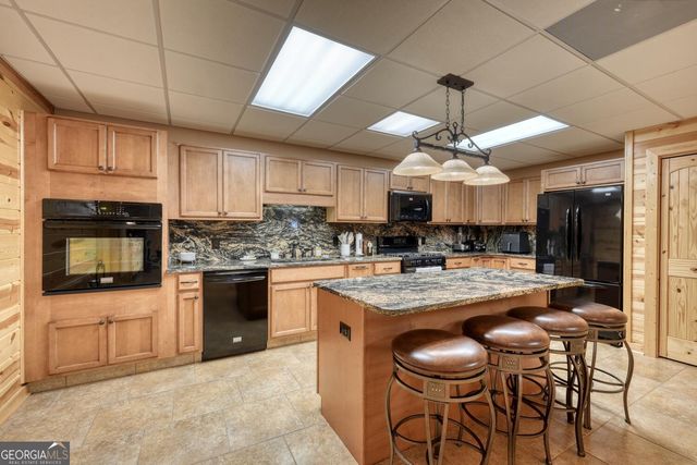 380 Patricks Drive, Blairsville, GA 30512