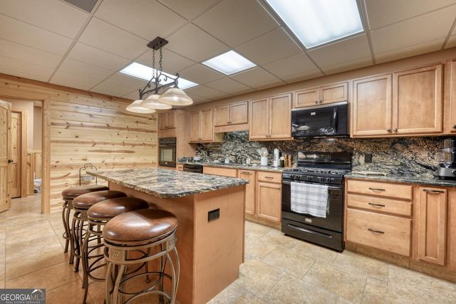 380 Patricks Drive, Blairsville, GA 30512