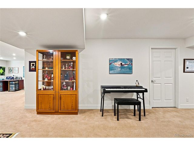 20412 E 52nd Ave, Denver, CO 80249