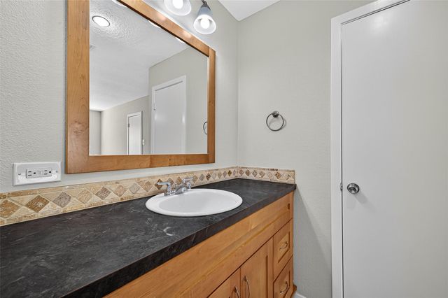 7207 Zieglers Grove, Richmond, TX 77469