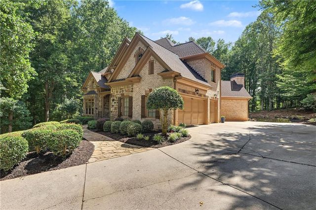 2730 Manor Bridge Drive, Milton, GA 30004