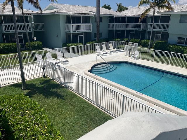 322 N Federal Hwy 233, Deerfield Beach, FL 33441