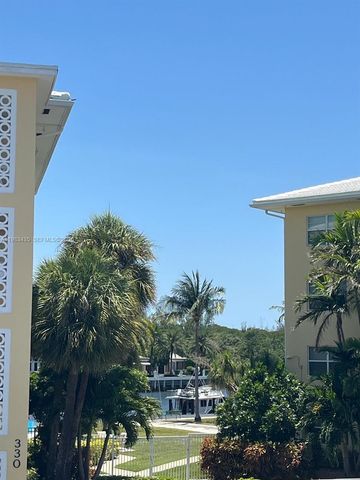 322 N Federal Hwy 233, Deerfield Beach, FL 33441