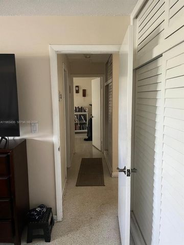 322 N Federal Hwy 233, Deerfield Beach, FL 33441