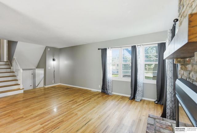 9634 Spaulding Street, Omaha, NE 68134