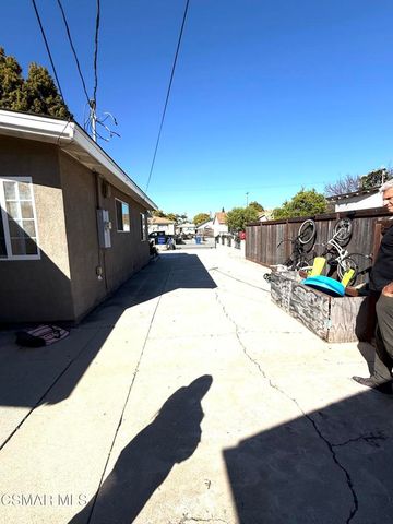 90 Leighton Drive, Ventura, CA 93001