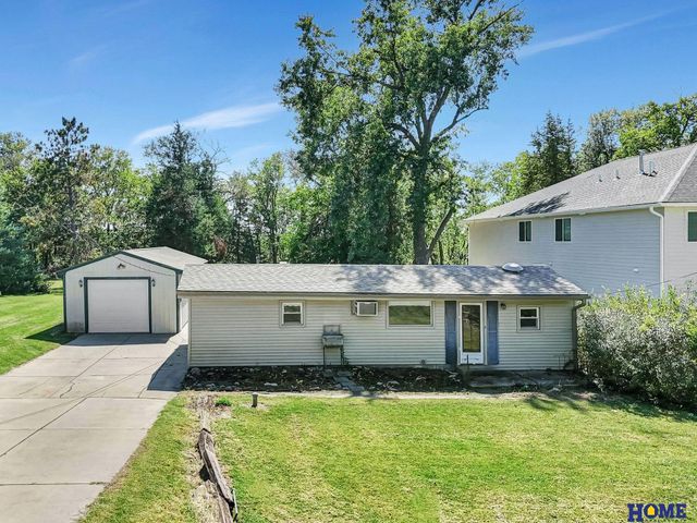 835 W Burnham Street, Lincoln, NE 68522