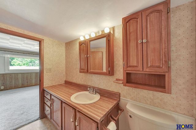 835 W Burnham Street, Lincoln, NE 68522