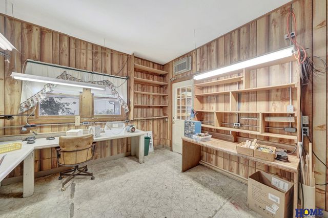 835 W Burnham Street, Lincoln, NE 68522