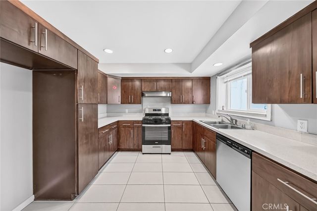 1540 Greenport Avenue B, Rowland Heights, CA 91748