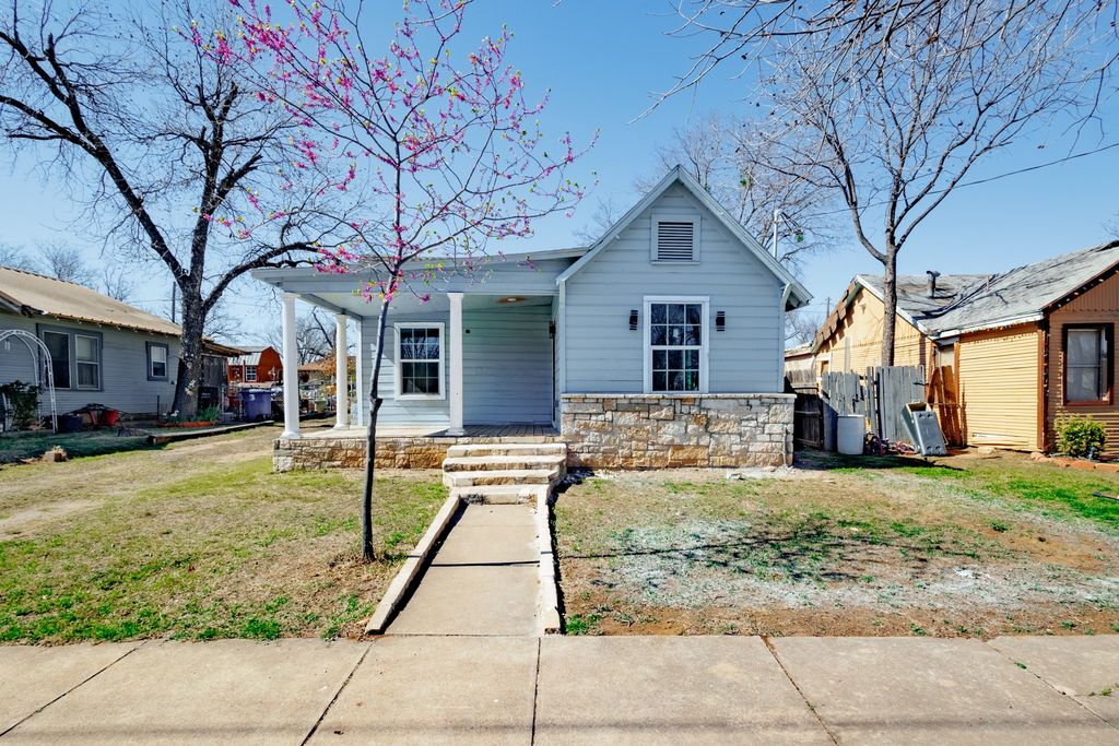 507 7th Street, Brownwood, TX 76801