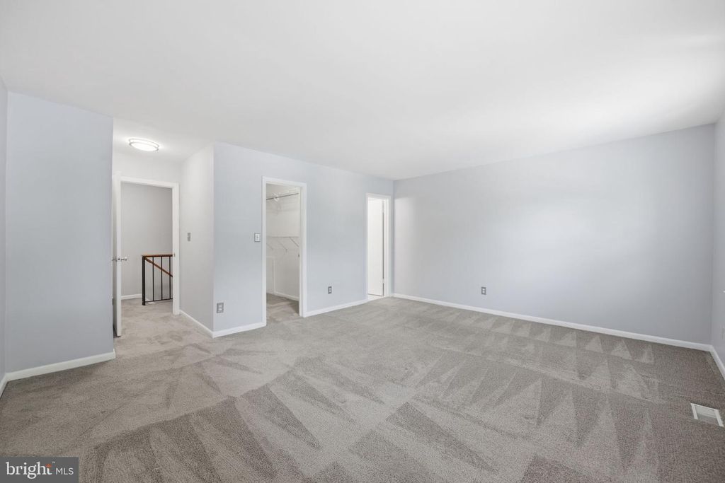 Image 12 of property listing at 11456 FRUITWOOD WAY #95, Germantown, MD 20876
