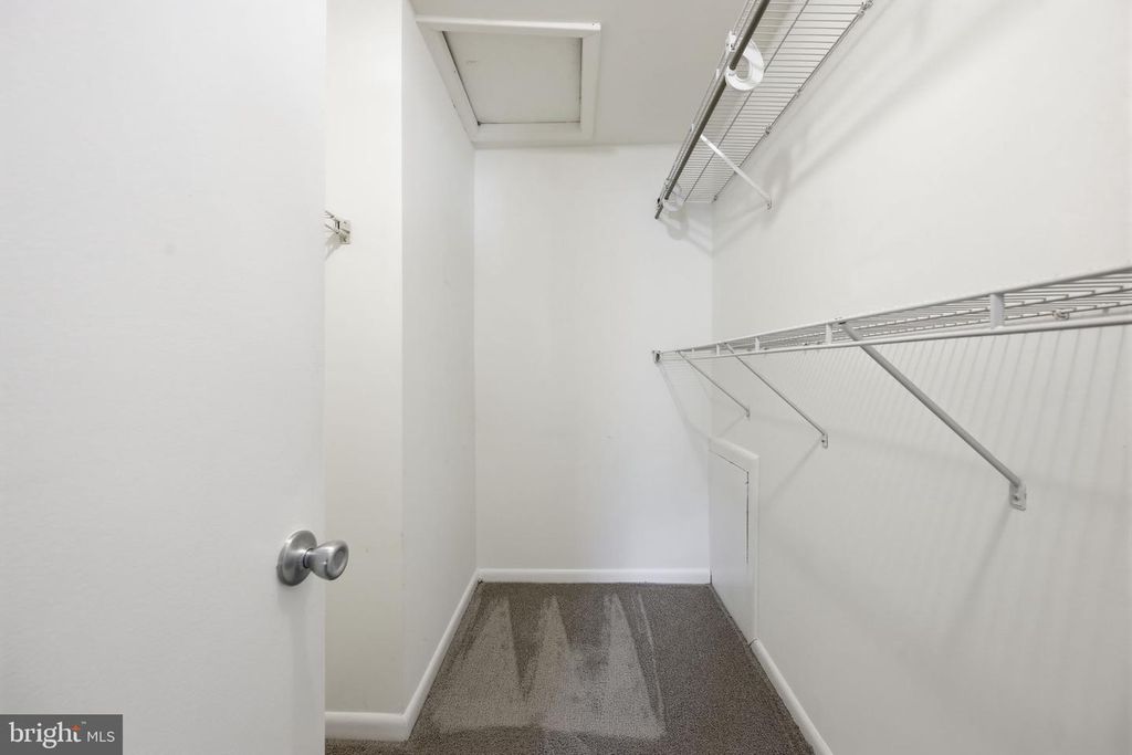 Image 16 of property listing at 11456 FRUITWOOD WAY #95, Germantown, MD 20876