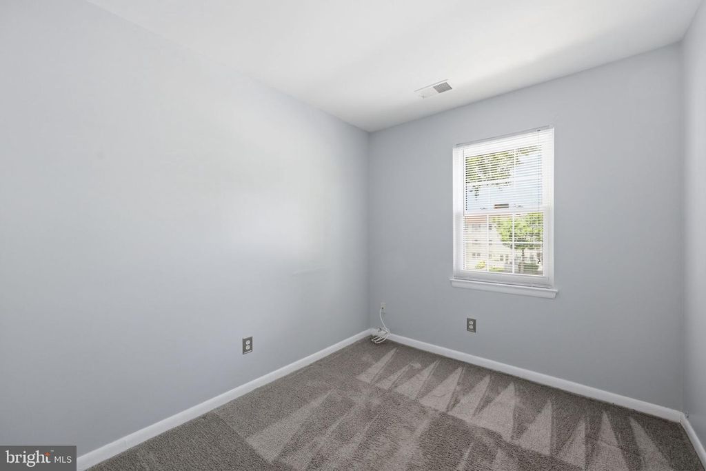Image 21 of property listing at 11456 FRUITWOOD WAY #95, Germantown, MD 20876