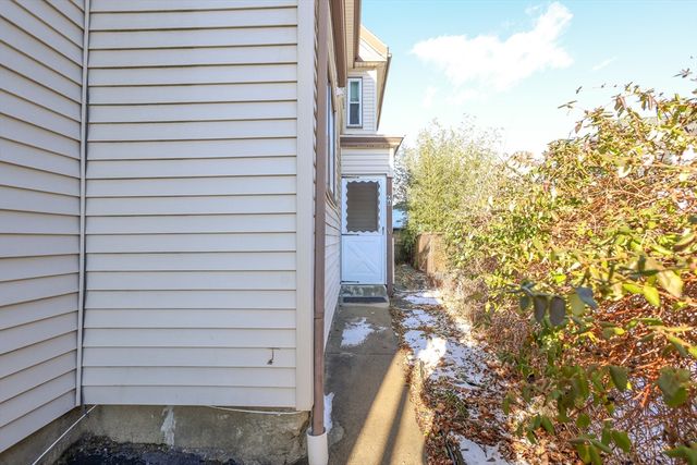 68A Newhall Street A, Malden, MA 02148