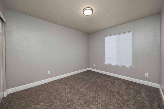 8271 Shay Cir, Stockton, CA 95212