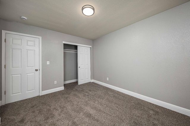 8271 Shay Cir, Stockton, CA 95212