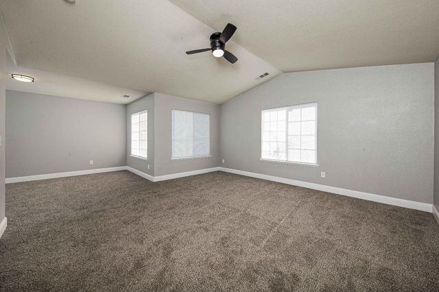 8271 Shay Cir, Stockton, CA 95212