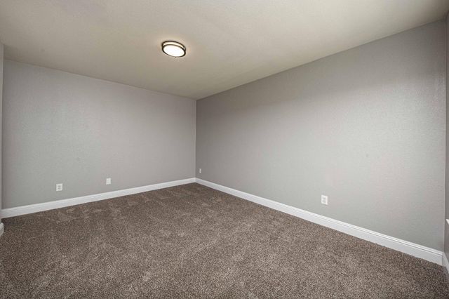 8271 Shay Cir, Stockton, CA 95212