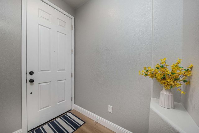 8271 Shay Cir, Stockton, CA 95212