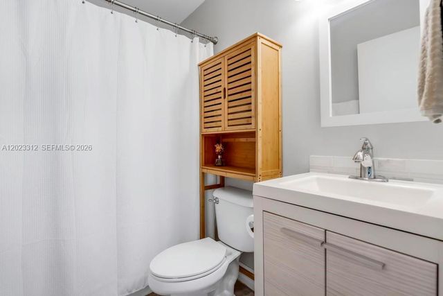 690 NW 159th Ln, Pembroke Pines, FL 33028