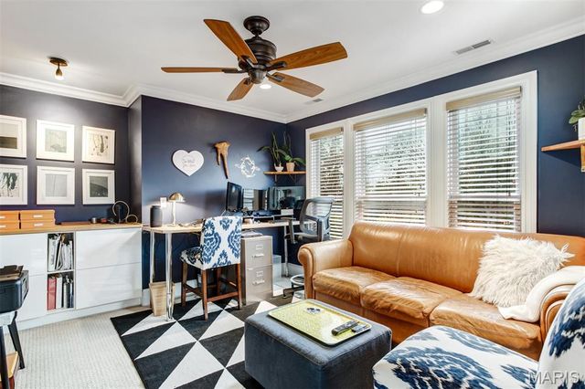 719 Yale Avenue, Webster Groves, MO 63119